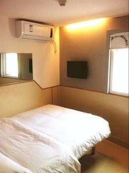 Yi Bai Chain Hotel เซียะเหมิน ภายนอก รูปภาพ