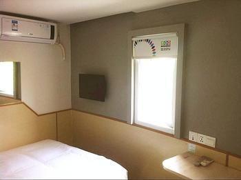Yi Bai Chain Hotel เซียะเหมิน ภายนอก รูปภาพ